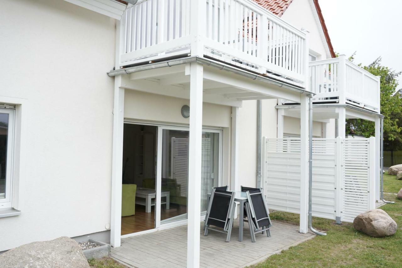 Ferienwohnungen Rügen Findling Breege Exterior foto